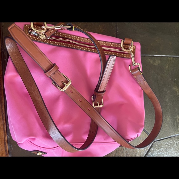 Authentic Nylon Dooney & Bourke Crossbody Bag - Picture 11 of 11